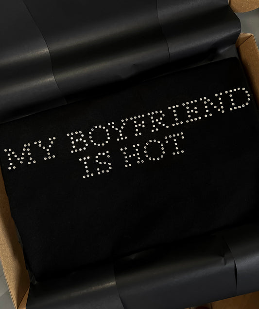 MY BOYFRIEND IS HOT DIAMENCIKI KOSZULKA