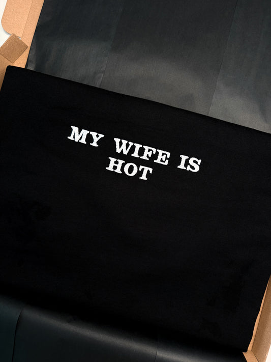MY WIFE IS HOT CZARNA KOSZULKA ROZMIAR XL OUTLET